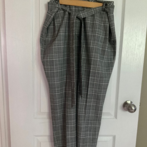 RW&Co. black and white plaid pants - size 12 NWOT - Picture 7 of 8